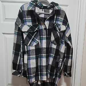 SO Shacket Plaid Button-Up